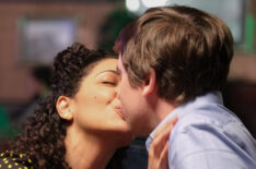 Jasika Nicole and Freddie Highmore kissing at the end of a date The Good Doctor - Season 3 Episode 15