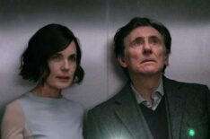 War of the Worlds - Elizabeth McGovern and Gabriel Byrne - Epix