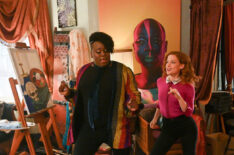 Alex Newell as Zoey and Jane Levy as Mo in Zoey's Extraordinary Playlist - Season 1, Episode 2