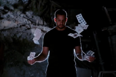 David Blaine with flying cards in The Magic Way