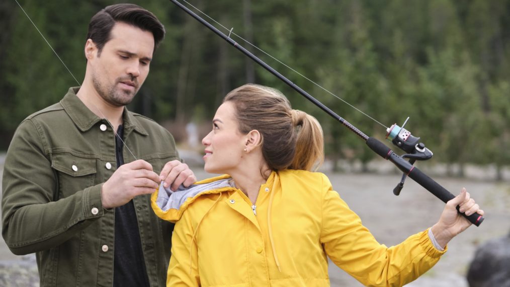 Just My Type - Bethany Joy Lenz and Brett Dalton fishing