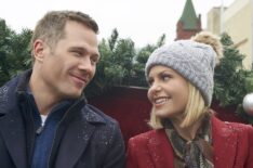 A Shoe Addicts Christmas - Luke MacFarlane Candace Cameron