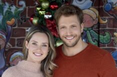 Picture a Perfect Christmas - Merritt Patterson and Jon Cor - Hallmark Chanel