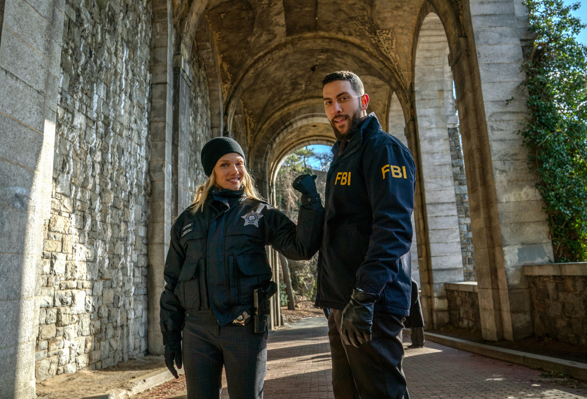 FBI Chicago PD Crossover Hailey OA