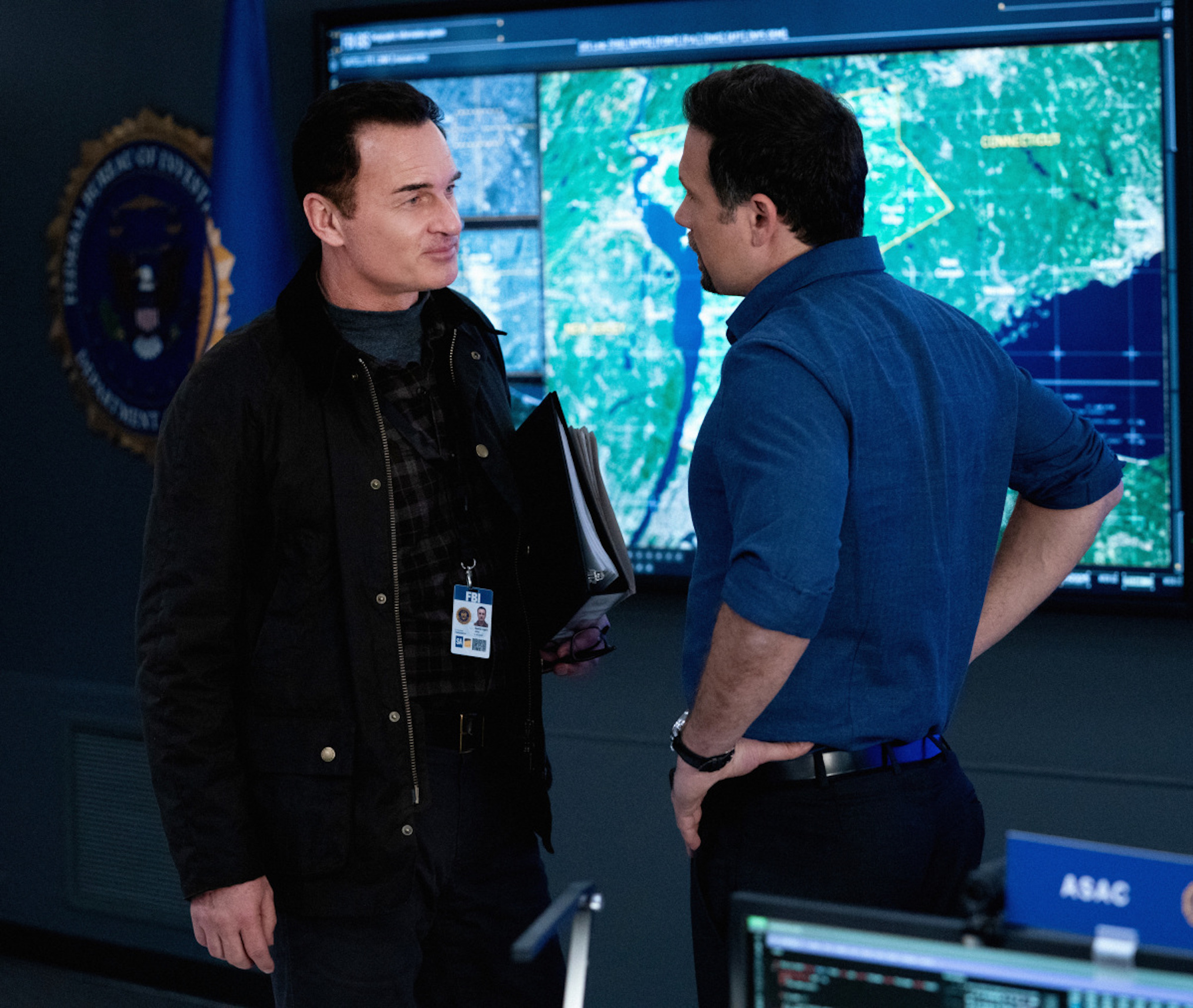Julian McMahon Jeremy Sisto FBI Most Wanted Crossover