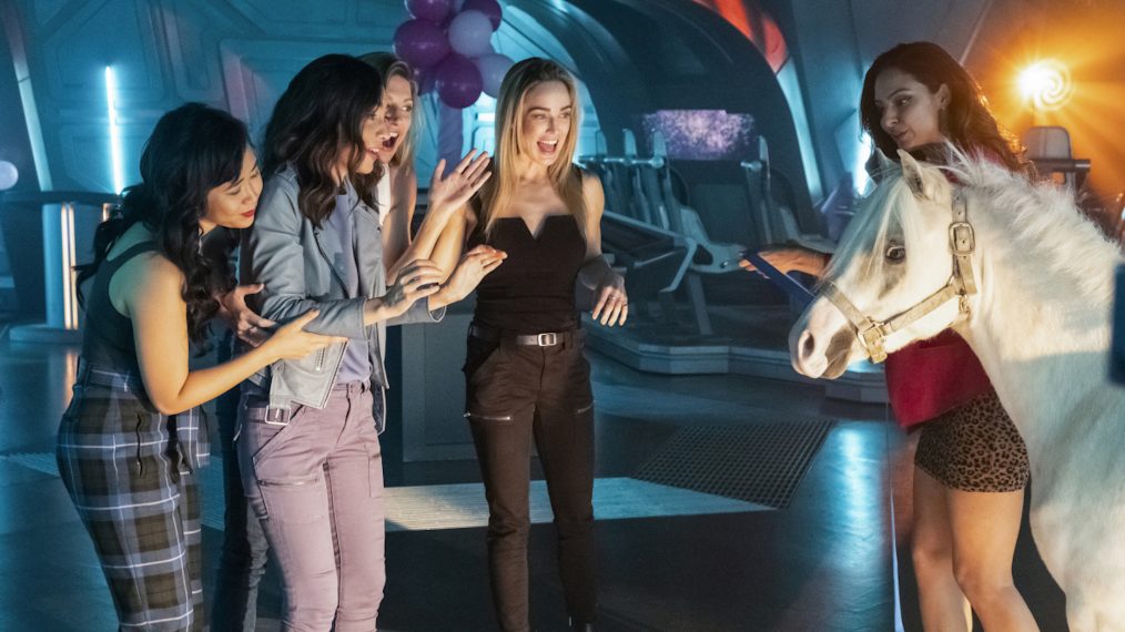 Legends of Tomorrow Season 5, Episode 3 Review - Final Girls