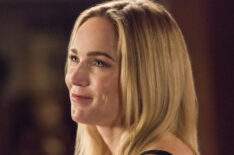 Caity Lotz as Sara Lance/White Canary in Legends of Tomorrow - Season 5 Episode 7 - 'Romeo V. Juliet: Dawn of Justness'