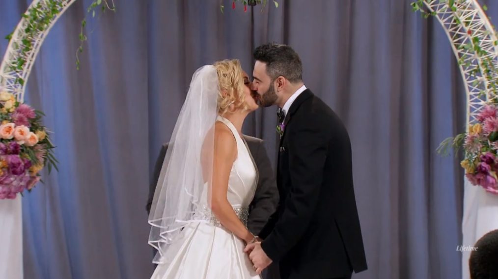 Married at First Sight Streaming Hulu