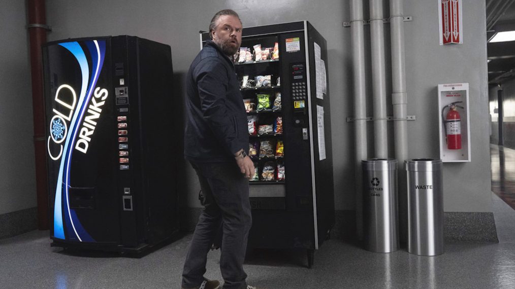 Tyler Labine as Dr. Iggy Frome at a vending machine in New Amsterdam - Season 2, Episode 17