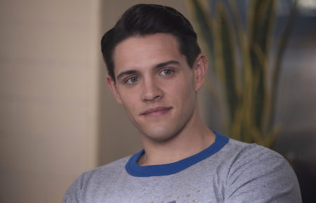 Casey Cott Riverdale Hedwig