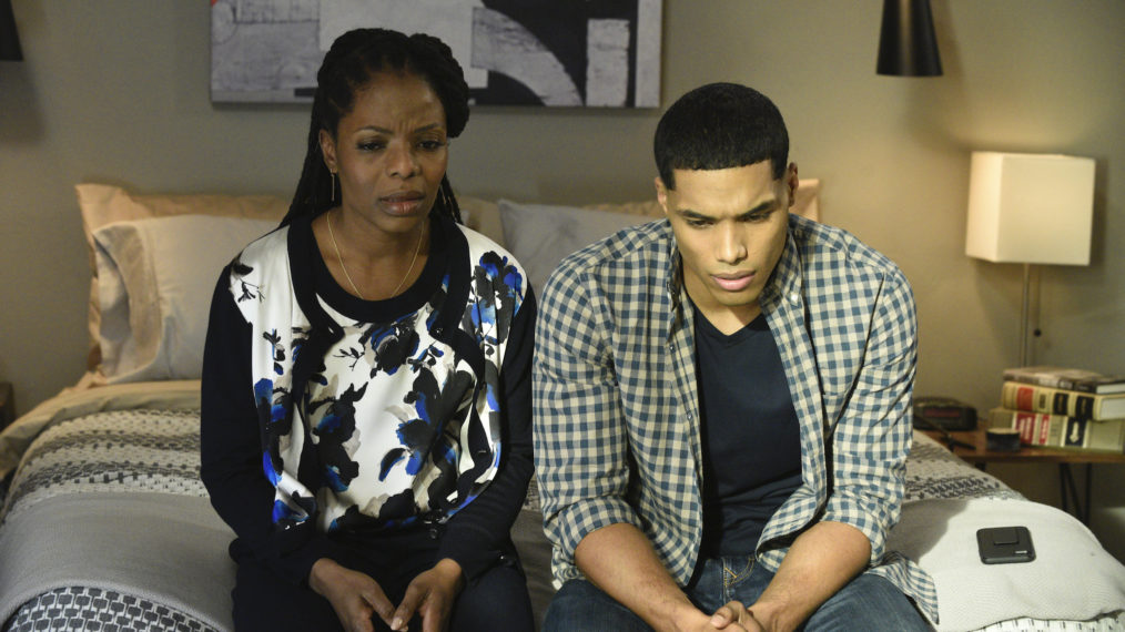 Marsha Stephanie Blake as Vivian and Rome Flynn as Gabriel Maddox - How to Get Away With Murder - Season 6, Episode 12