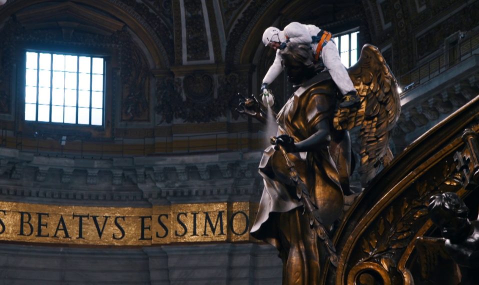 INSIDE THE VATICAN CLEANING