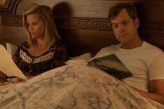 Little Fires Everywhere - Elena (Reese Witherspoon) and Bill (Joshua Jackson)