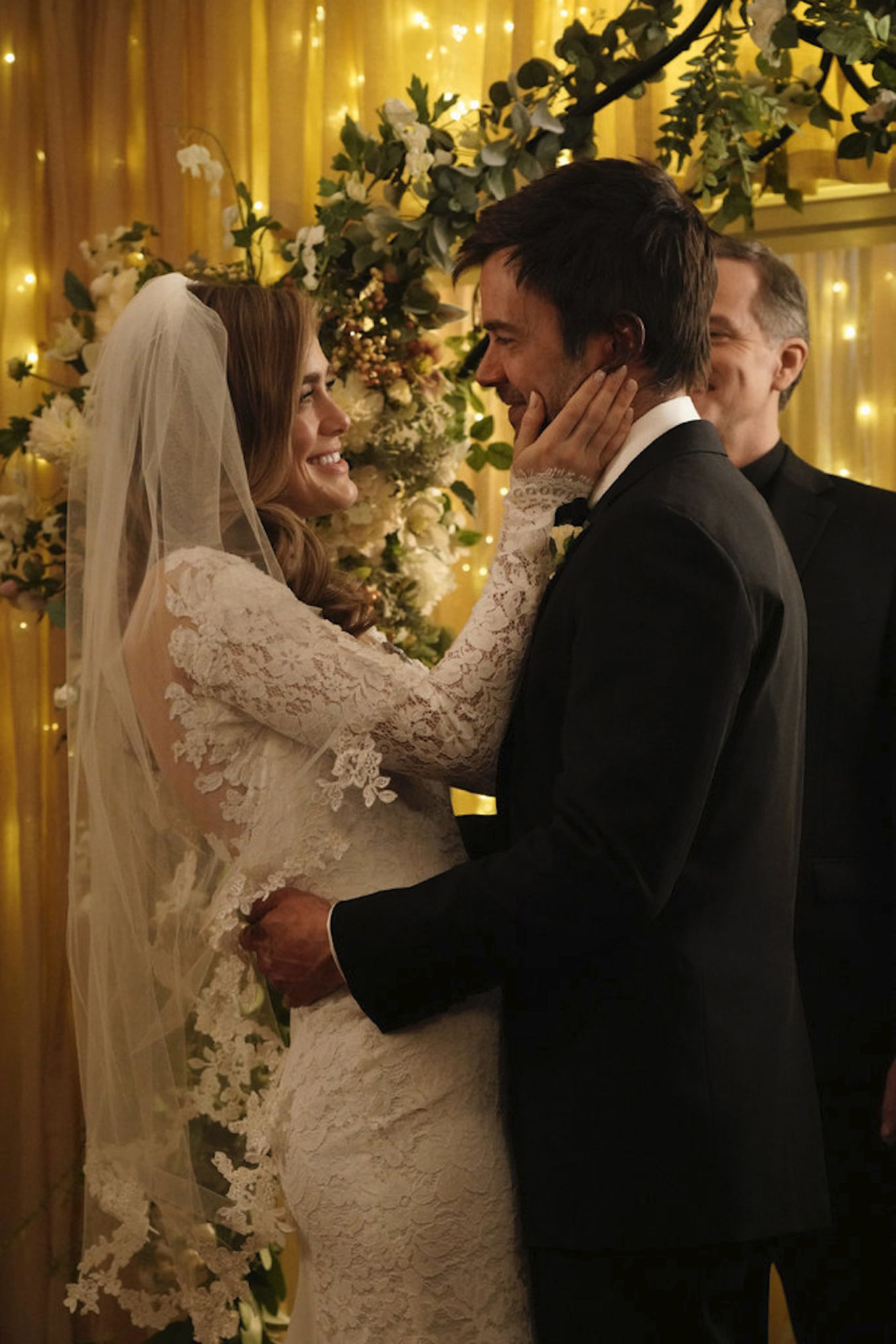 Manifest - Melissa Roxburgh as Michaela Stone marrying Matt Long as Zeke Landon