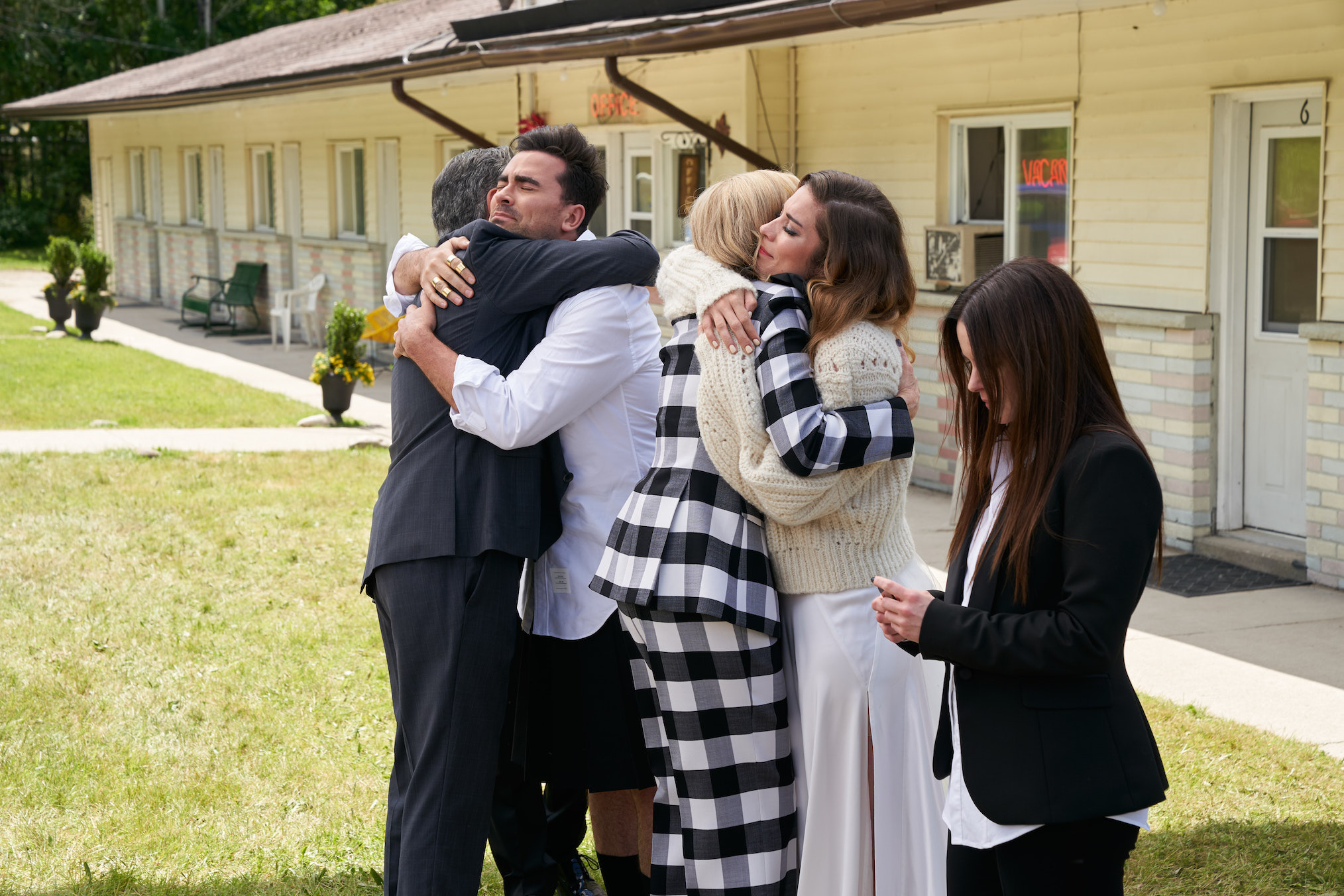 Schitt's Creek Series Finale Johnny Moira Goodbye