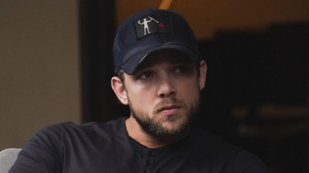 Max Thieriot Directs SEAL Team Preview