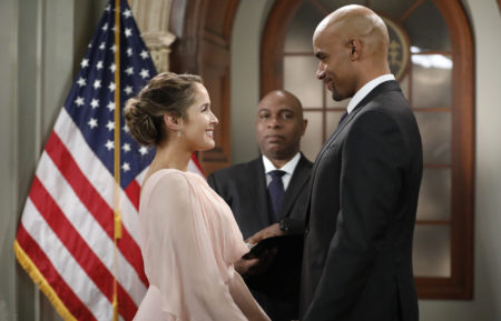 Station 19 - Jaina Lee Ortiz, Boris Kodjoe - Season 3