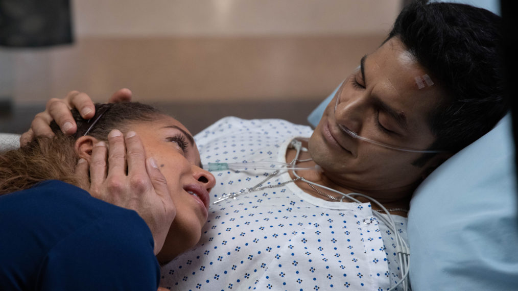 Antonia Thomas and Nicholas Gonzales in 'The Good Doctor'
