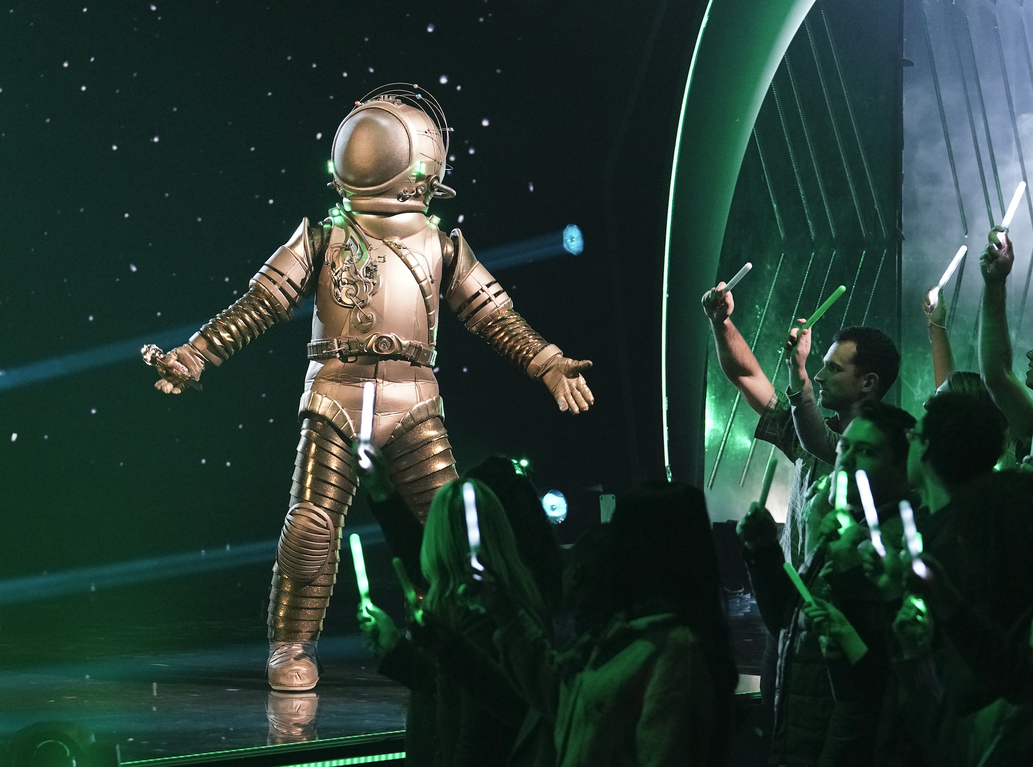 The Masked Singer Season 3 Astronaut Performance