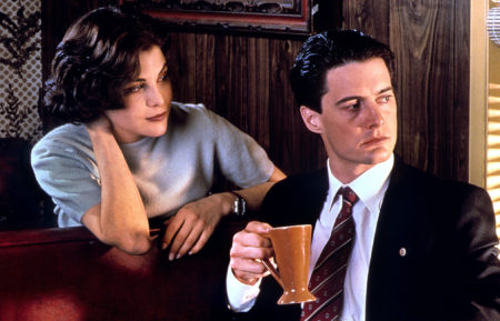 Sherilyn Fenn and Kyle MacLachlan in Twin Peaks