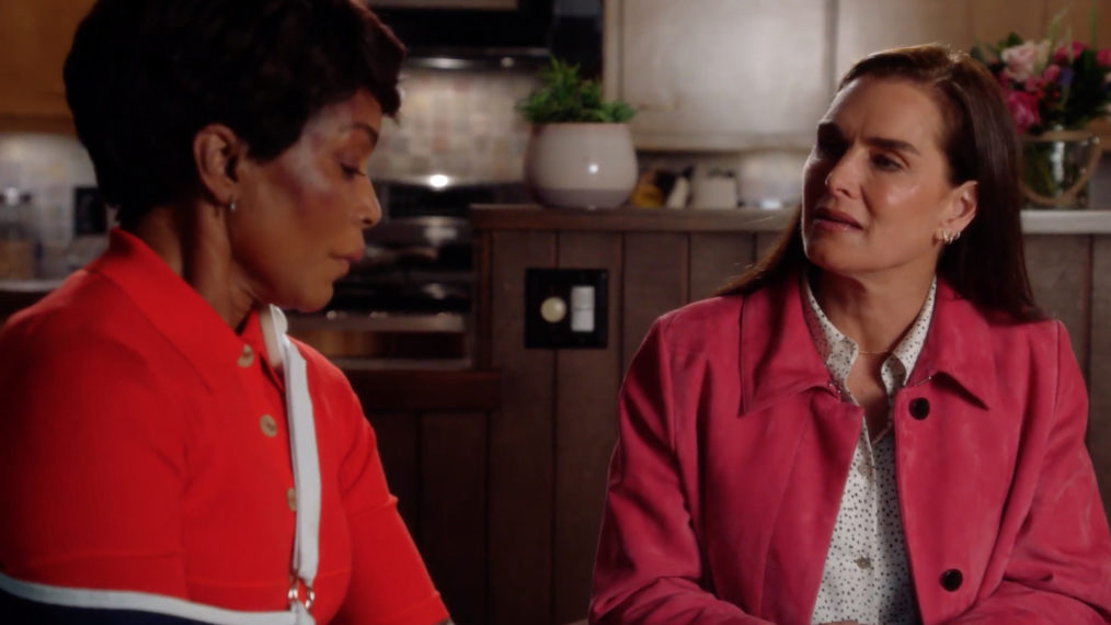 '9-1-1's Athena Meets With a Victims Advocate in Season 3 Finale (VIDEO