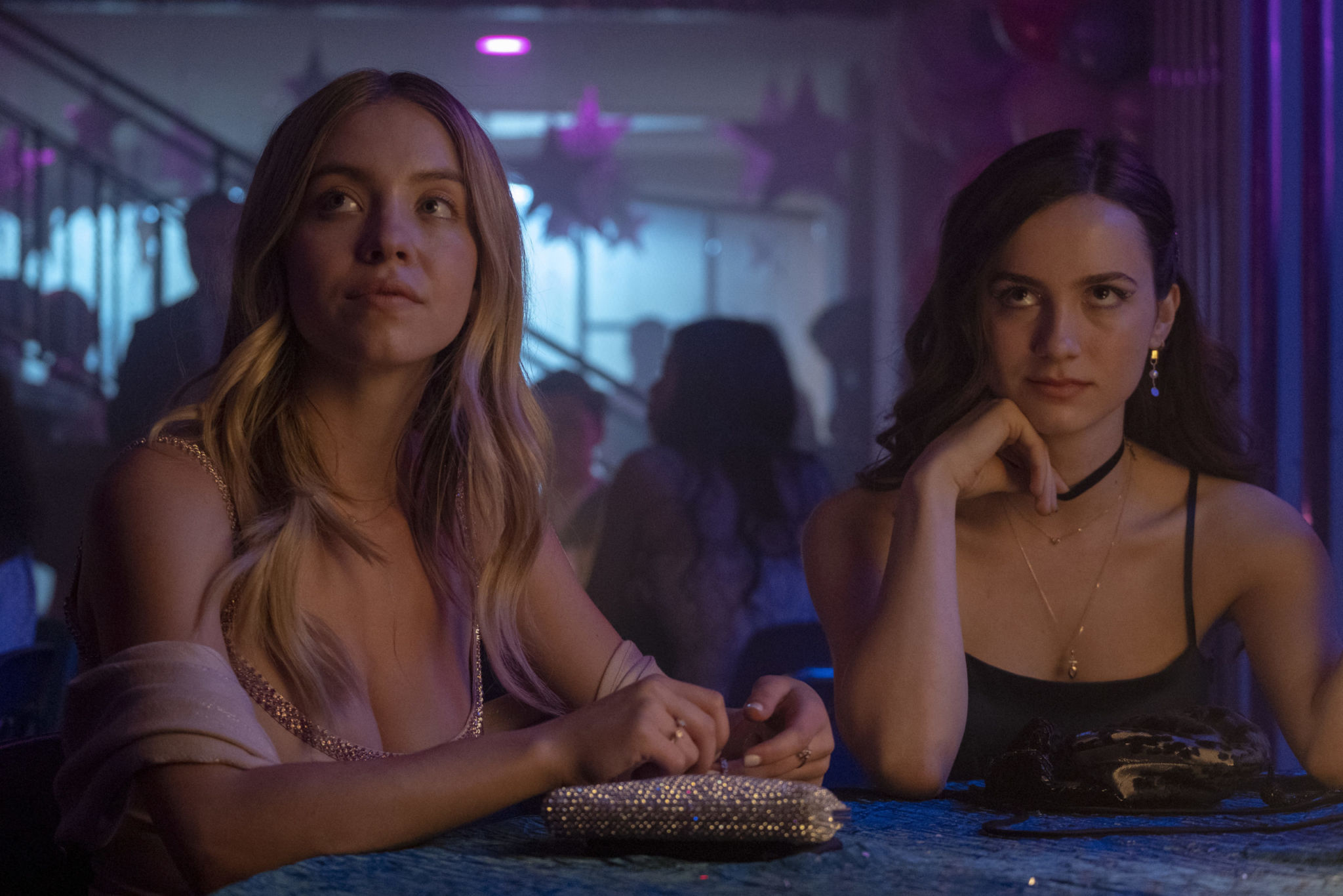 Sydney Sweeney, Maude Apatow. 