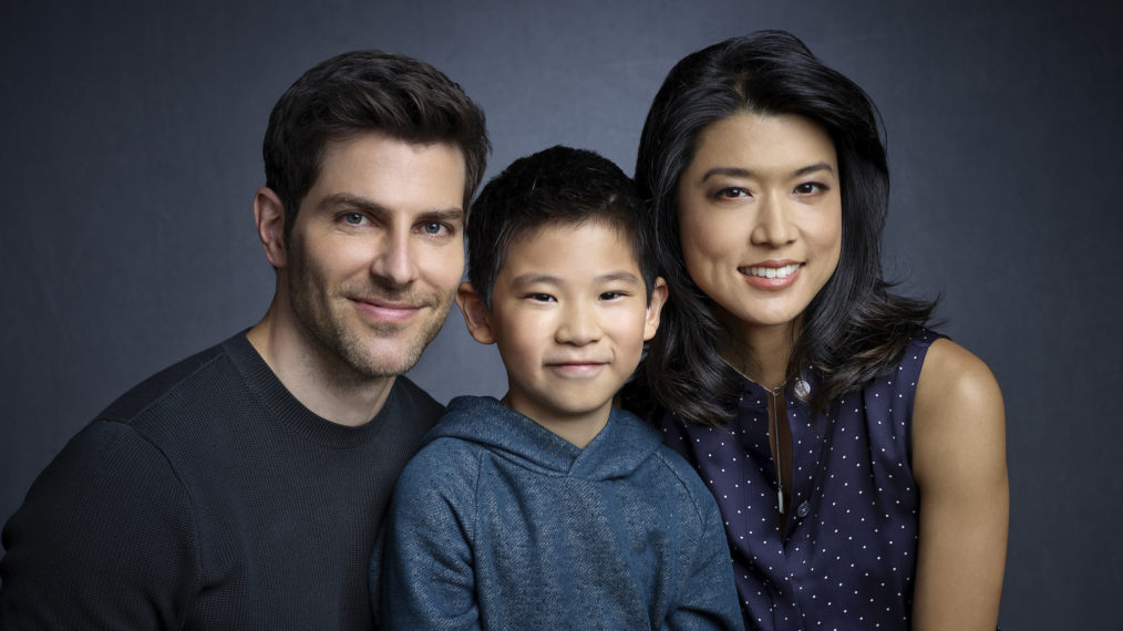 A Million Little Things, Season 3 - David Giuntoli as Eddie Saville, Tristan Byon as Theo Saville, and Grace Park as Katherine Saville