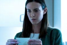 Odette Annable as Maddie in 'Tell Me A Story' - 'Ever After'