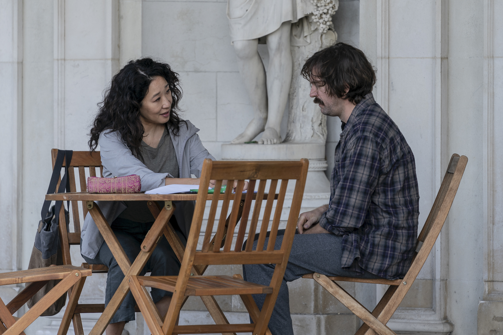 Sandra Oh Owen McDonnell Killing Eve Season 3 Premiere Eve Niko