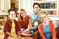 'Lizzie McGuire's Cast Reunites for Table Read Amid Revival Uncertainty (VIDEO)