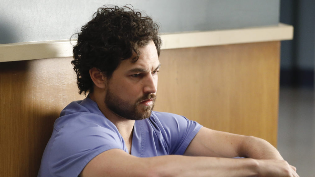 Giacomo Gianniotti as Andrew DeLuca worried in Grey's Anatomy - Season 16 Finale