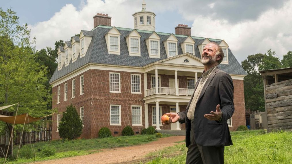 Xander Berkeley in Hilltop Colony in Walking Dead