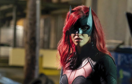 Batwoman Replacing Batwoman Season 2