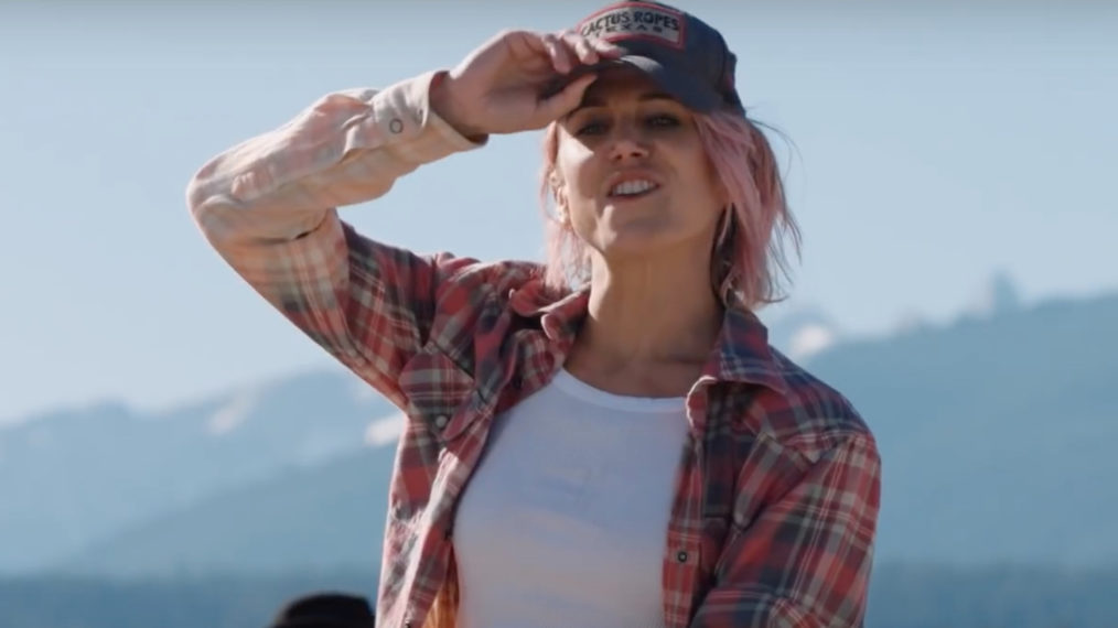 Jennifer Landon Yellowstone Season 3 Teeter. featurette. 