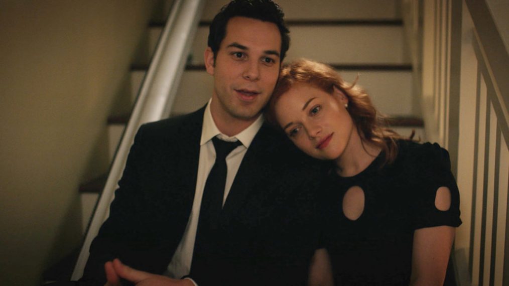 Skylar Astin as Max and Jane Levy as Zoey Clarke in Zoey's Extraordinary Playlist - Season 1