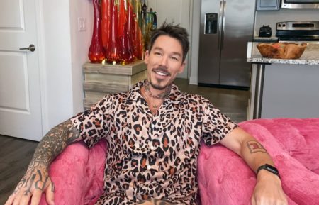 David Bromstad host of Color Splash Hot or Not