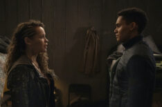 Iola Evans as Callie and Adain Bradley as Reese in The 100 - 'Anaconda'