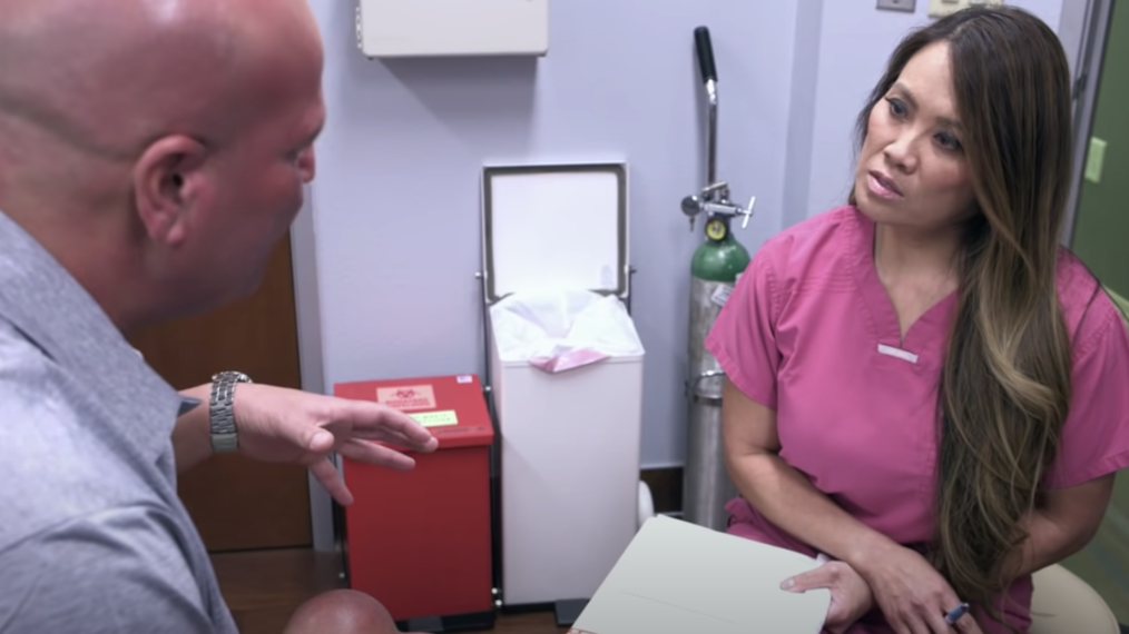 Dr Pimple Popper, TLC