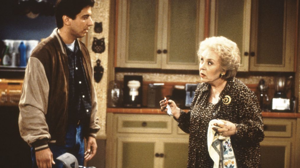 Ray Romano and Doris Roberts in Everybody Loves Raymond