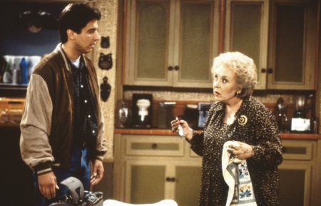 Ray Romano and Doris Roberts in Everybody Loves Raymond