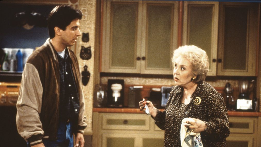 Ray Romano and Doris Roberts in Everybody Loves Raymond