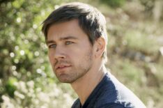 Torrance Coombs in Romance in the Air
