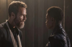J.R. Bourne as Sheidheda and Adina Porter as Indra in The 100 - Season 7, Episode 9