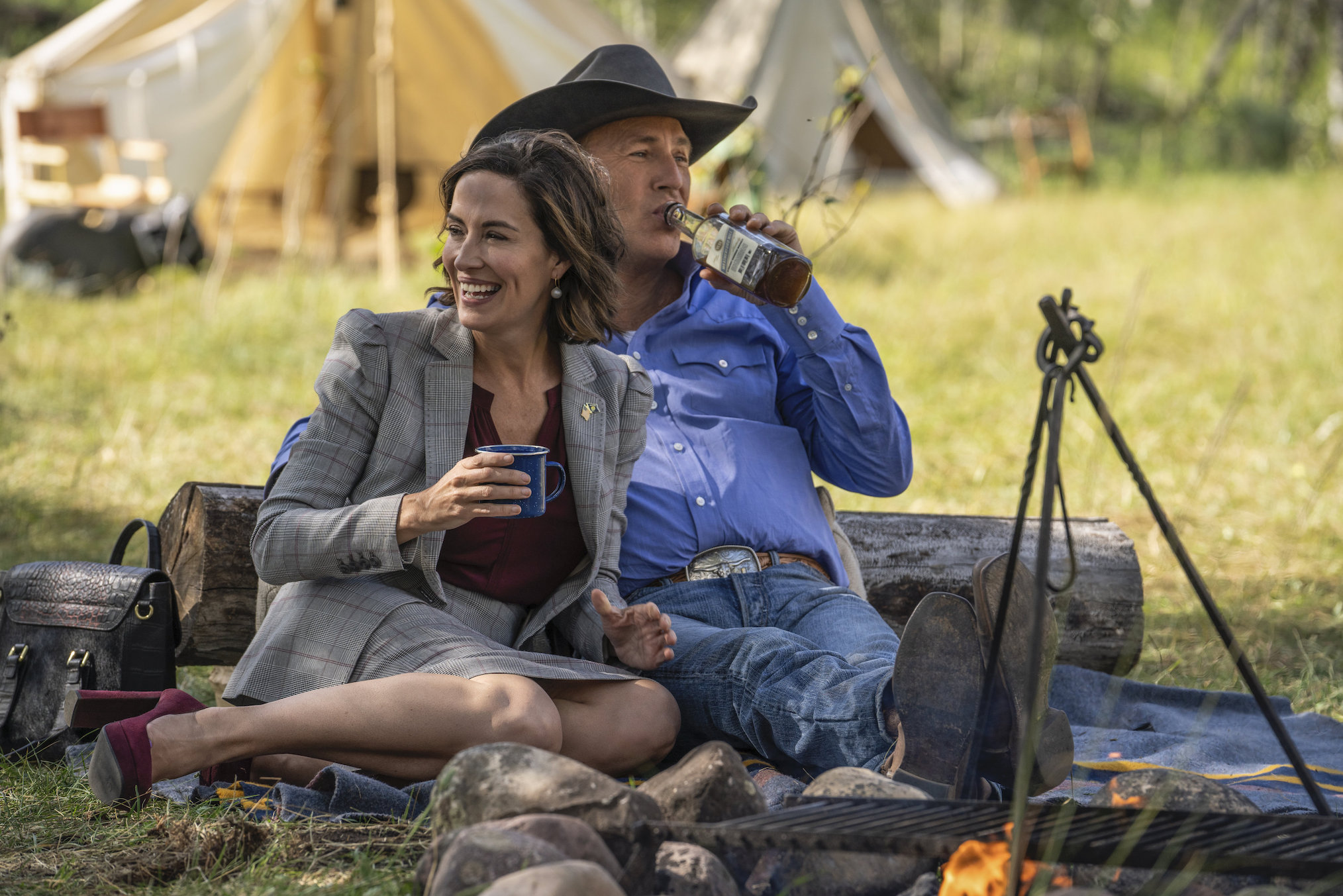 Wendy Moniz Grillo Kevin Costner Yellowstone Season 3 Episode 4 Governor Perry John Dutton