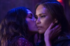 Inbar Lavi as Eve and Lesley-Ann Brandt as Maze in Lucifer - Season 4