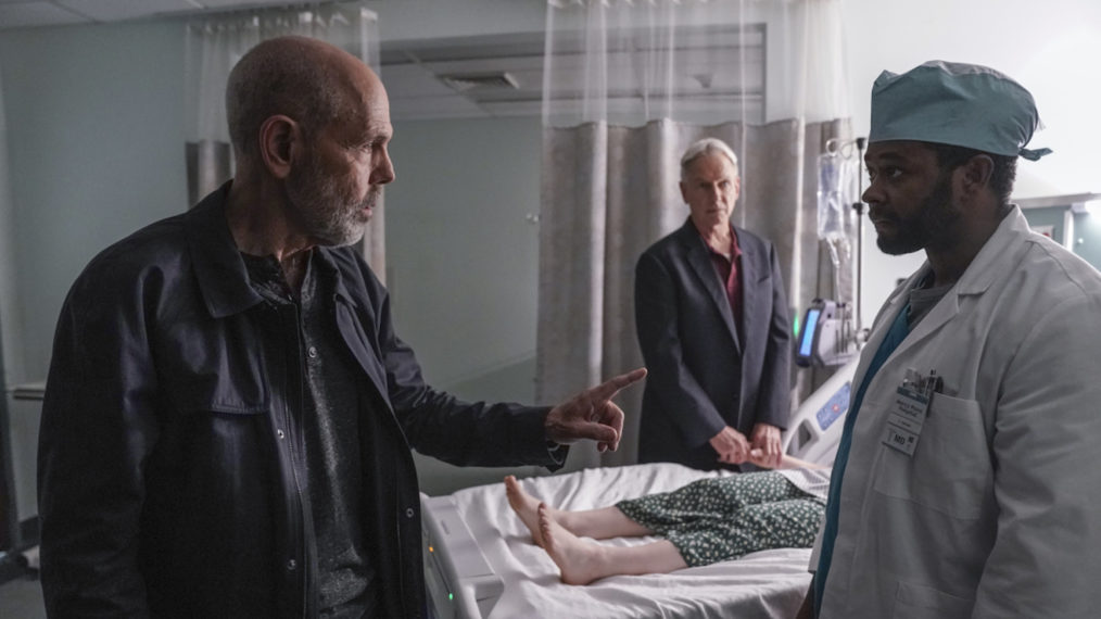 Joe Spano as Tobias C. Fornell, Mark Harmon as NCIS Special Agent Leroy Jethro Gibbs in NCIS Season 18 - 'Daughters' - Hopes Opioids Case