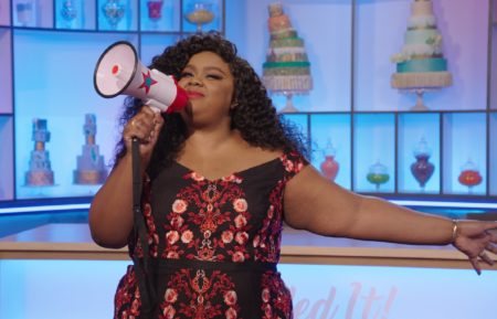 Nicole Byer in Nailed It