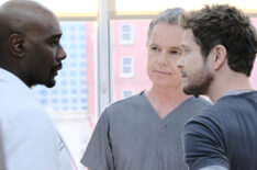 Morris Chestnut, Bruce Greenwood, and Matt Czuchry in the 'Burn it All Down' season finale episode of The Resident