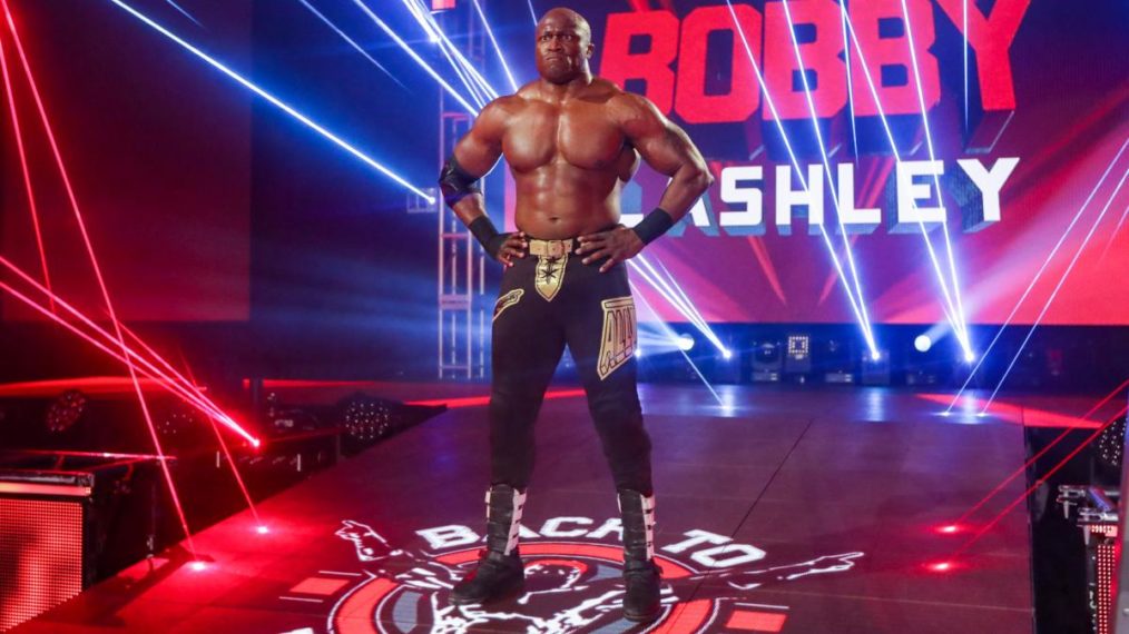 | WWE RAW | 10-01-2022. Bobby-Lashley-WWE-Raw-1014x570