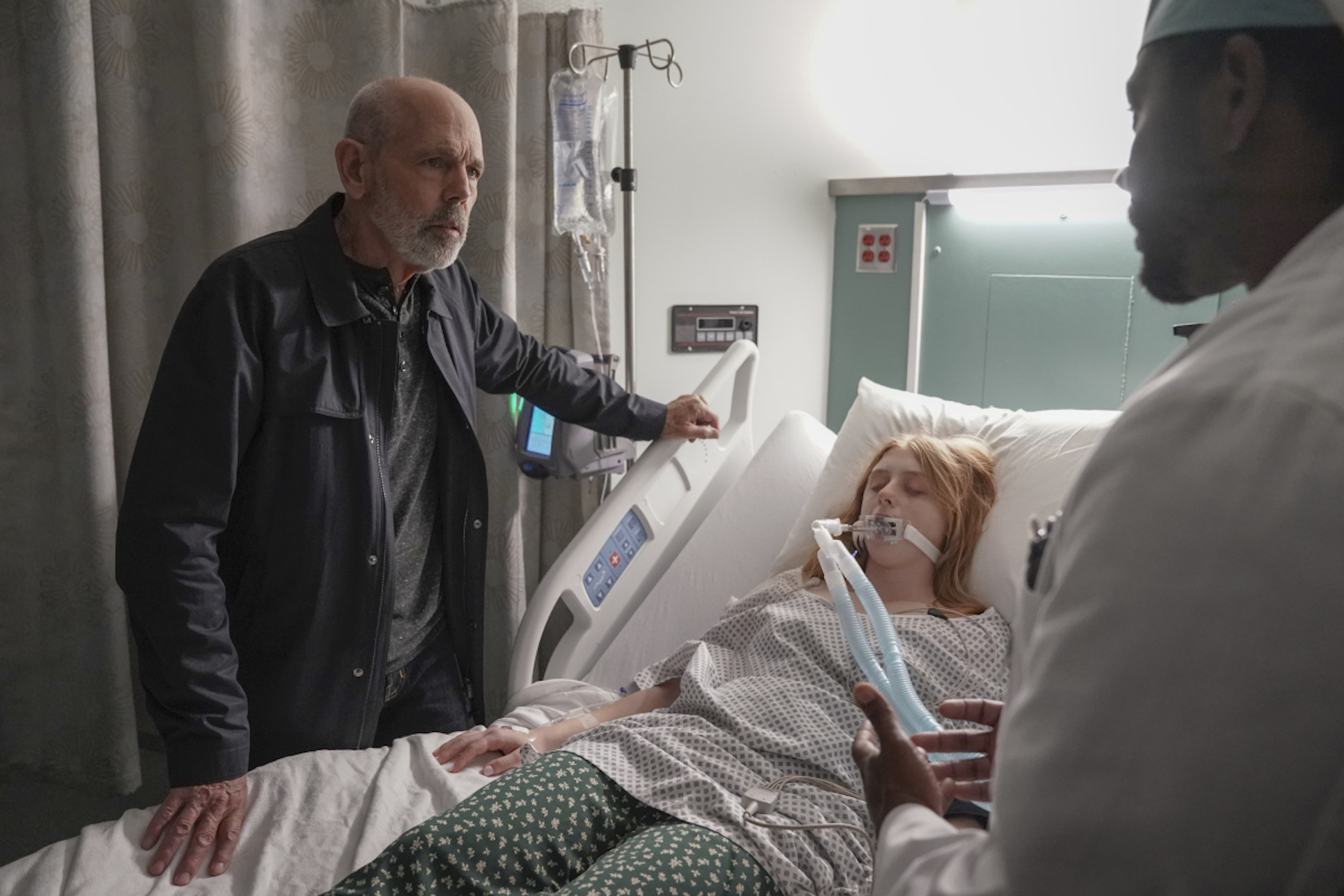 Joe Spano NCIS Season 16 Finale Fornell Emily Overdose Opioids Hospital